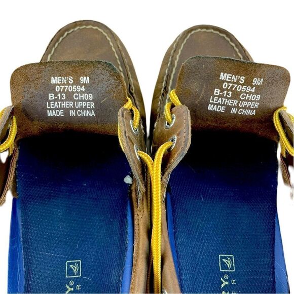 Sperry Leeward 2-Eye Boat Shoe - Picture 10 of 11